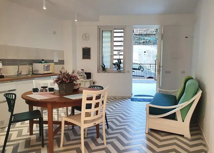 아파트 La Casa Di Mina