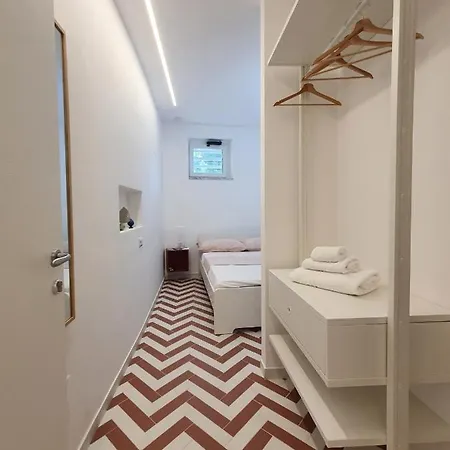 La Casa Di Mina