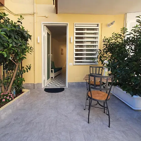 La Casa Di Mina Monte di Procida