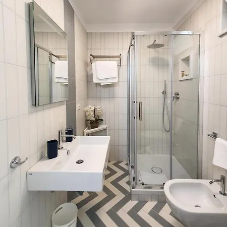 La Casa Di Mina Apartment