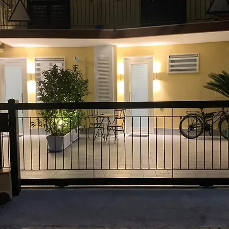 La Casa Di Mina *